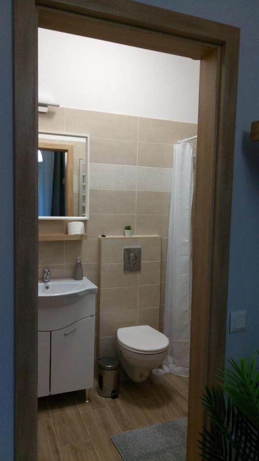 Loli Apartman Miskolc Exteriör bild