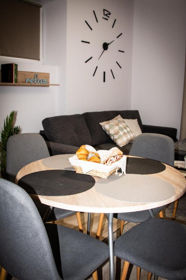 Loli Apartman Miskolc Exteriör bild