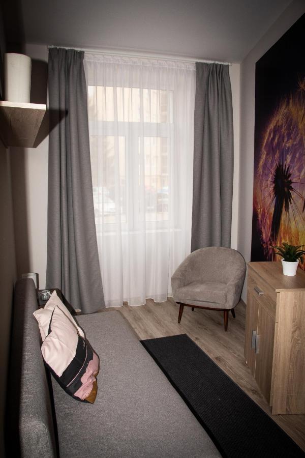 Loli Apartman Miskolc Exteriör bild
