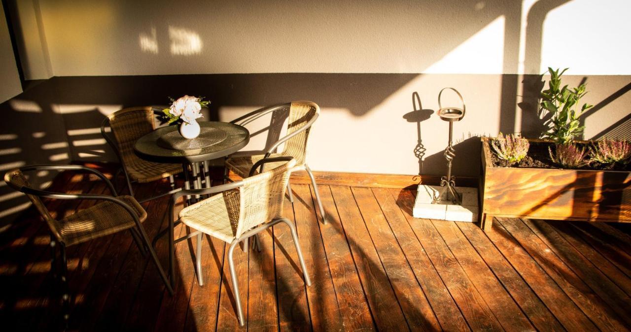 Loli Apartman Miskolc Exteriör bild